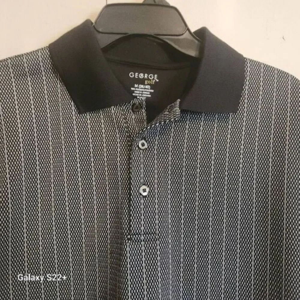 M52 GEORGE Golf Polo - Men's Grey & White Pinstripe Short-Sleeve Shirt